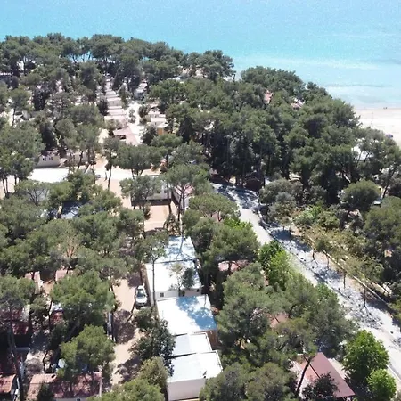Mobile Home Biograd Soline Tree New Affittacamere