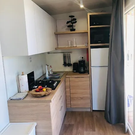 Mobile Home Biograd Soline Tree New Affittacamere