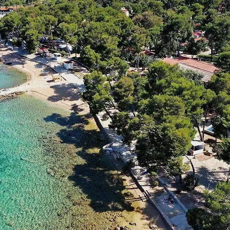 Mobile Home Biograd Soline Tree New Affittacamere *